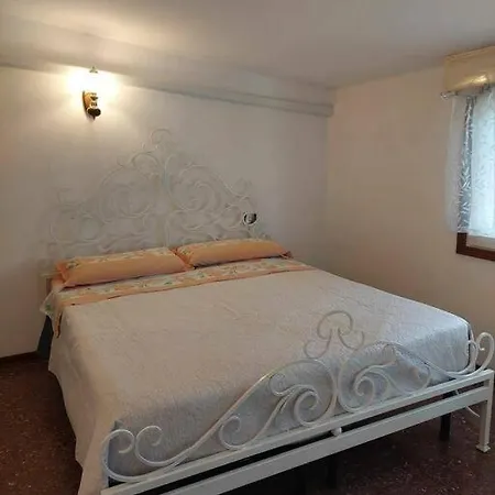 Ampio Appartamento Vicino Mare Bibione Exterior foto